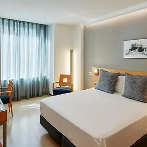 ayre-hotel-caspe.catalonia-hotels.com/