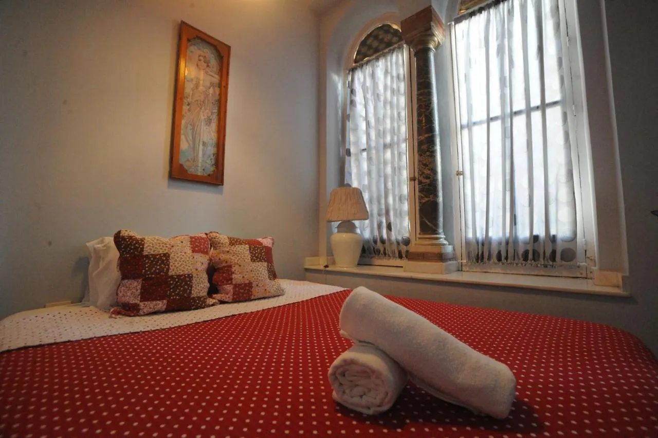 La Flamenka Hostel Σεβίλλη
